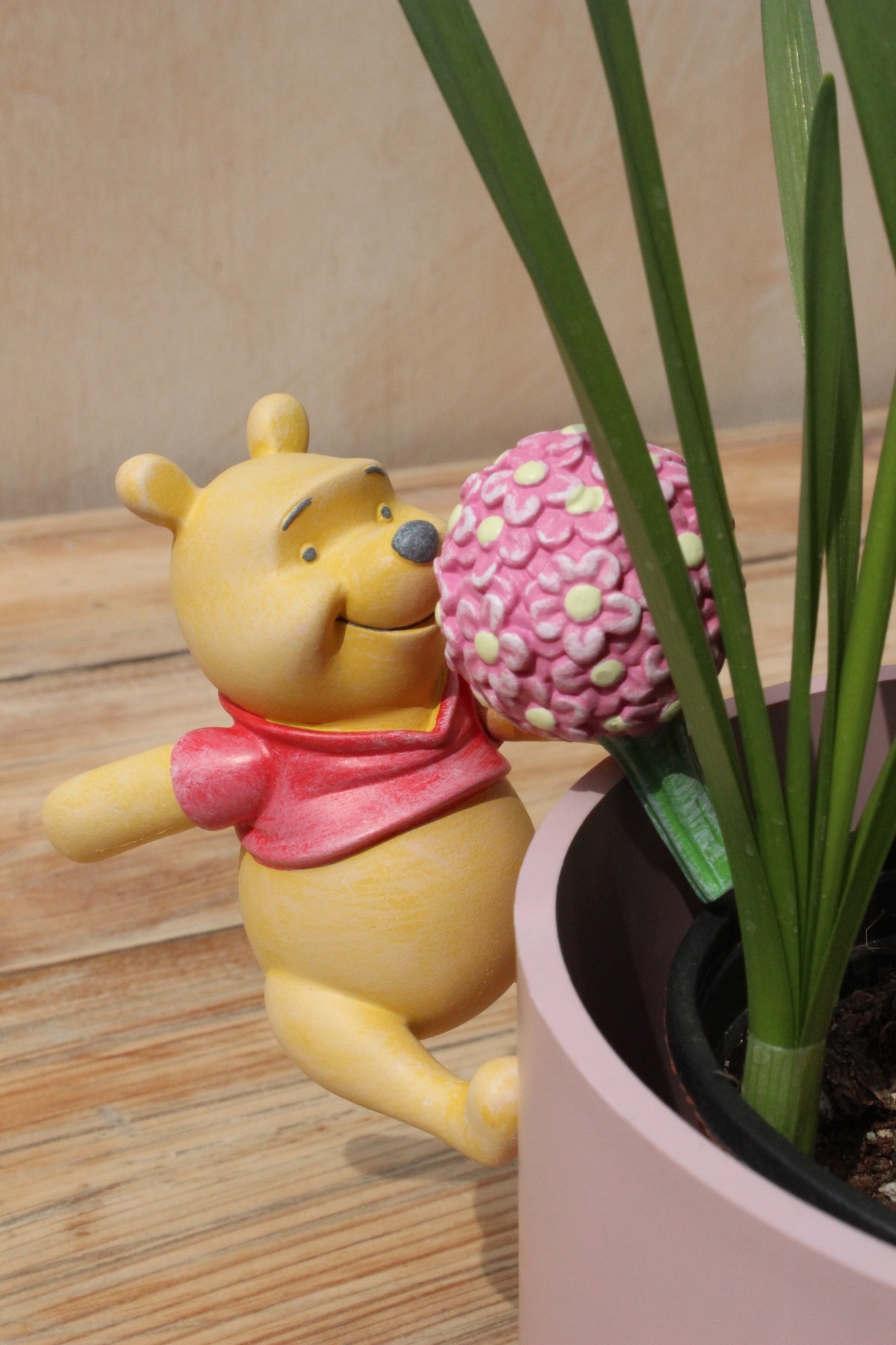 자디노피아 디즈니 화분인형 (곰돌이푸) Disney Winnie the Pooh With Flower Pot Buddy