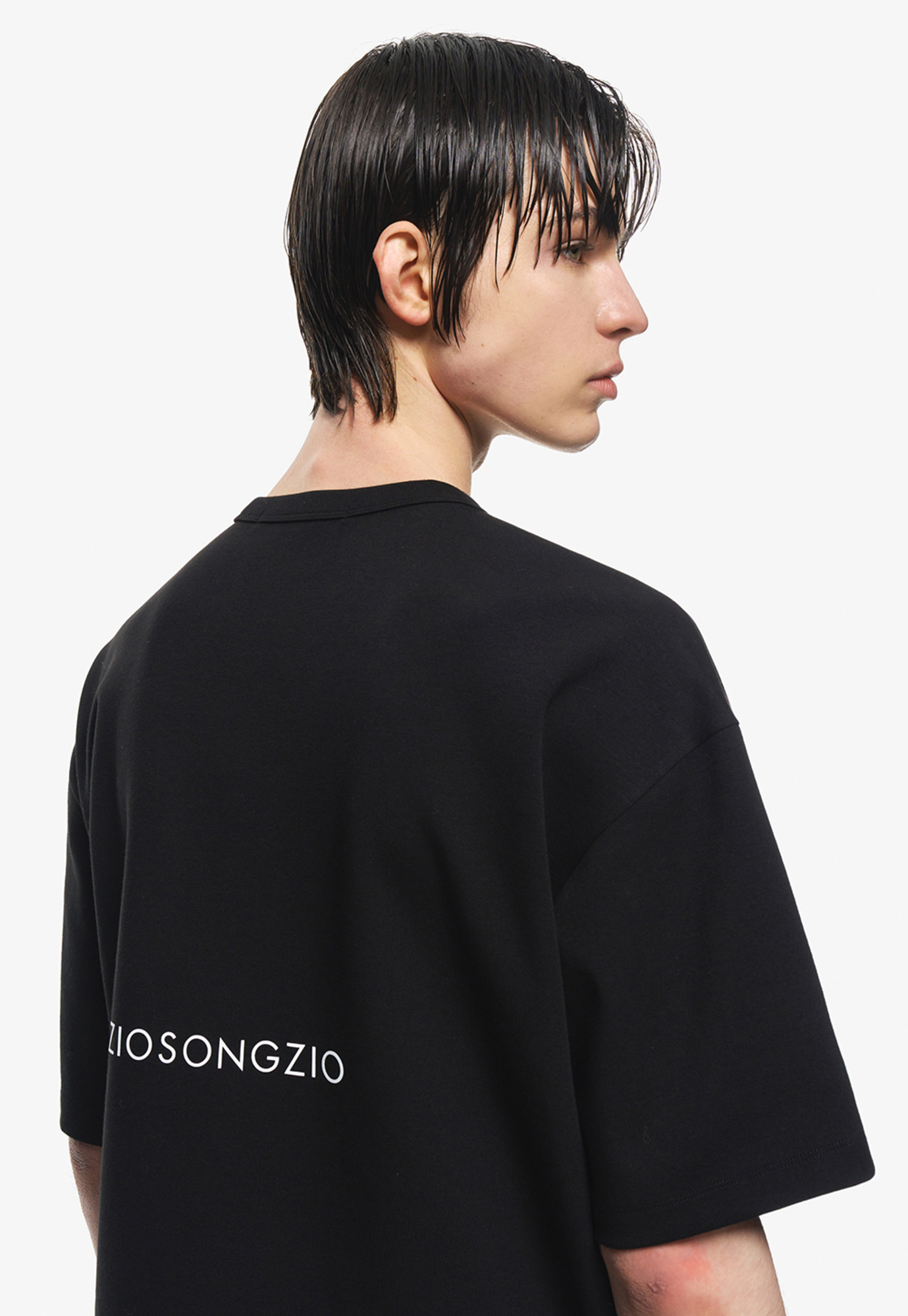 ZSZO 에센셜 티셔츠 블랙
