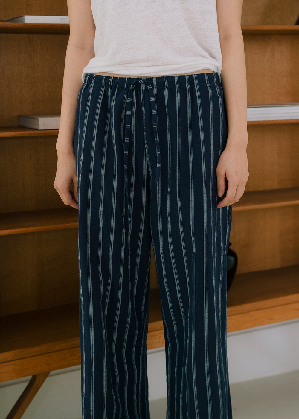 Sonia stripe pants - navy [ 4/17~ 순차적 출고]
