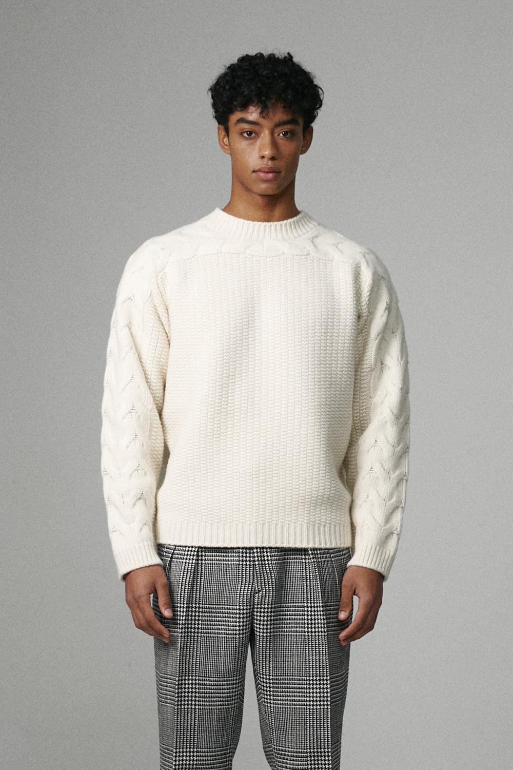 CABLE WOOL-CASHMERE SWEATER - IVORY