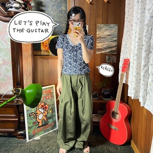 Let&#039;s Play The Guitar (3color) 카고 와이드 유니섹스 벌룬핏 카키 사계절 바지