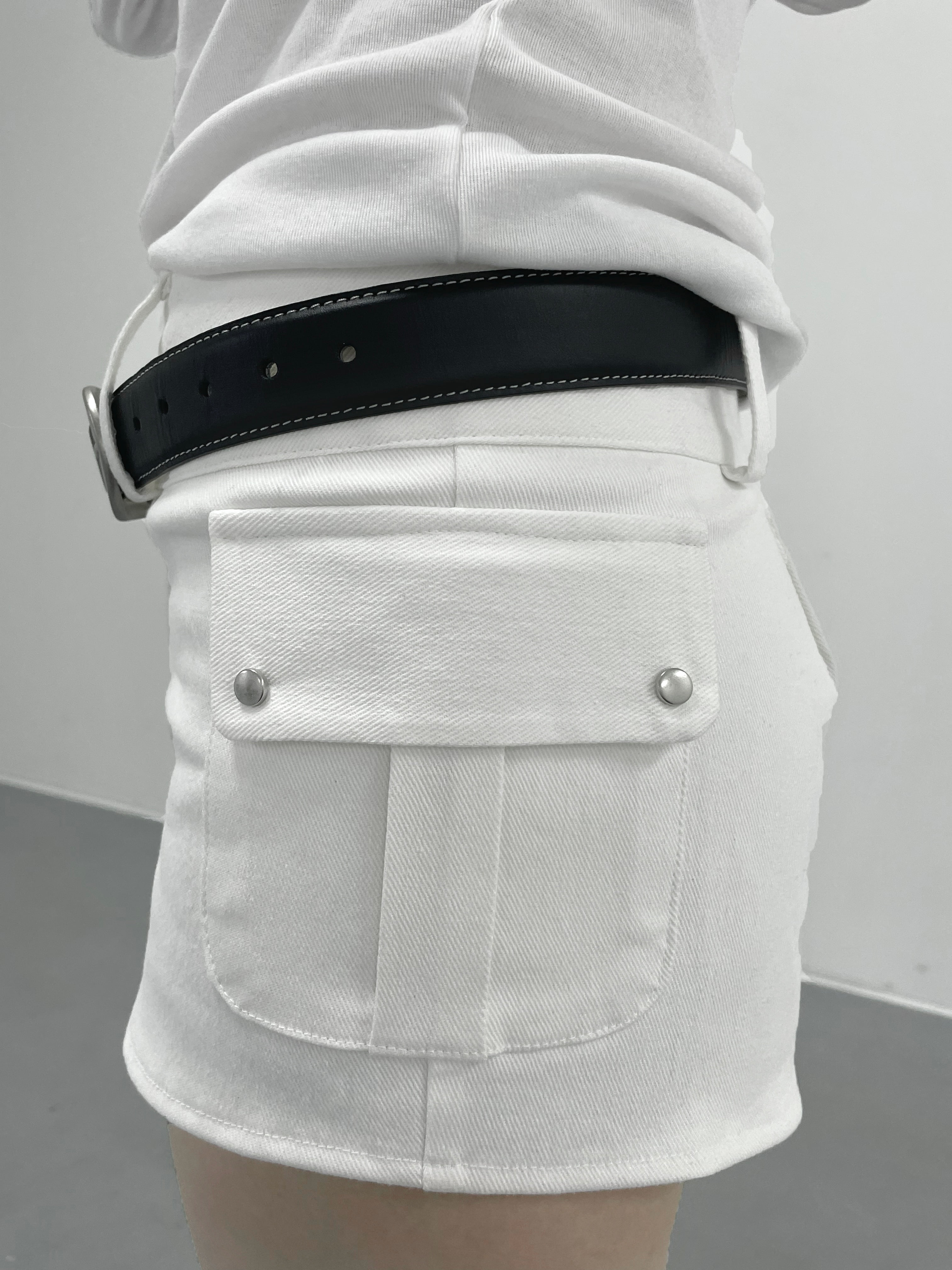 side pocket short pants