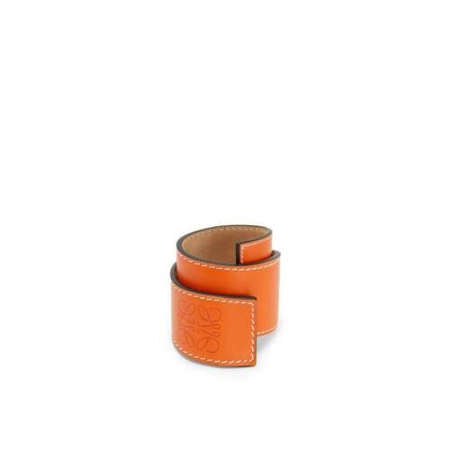 로에베 남성 팔찌 Small slap bracelet in calfskin Orange 119.19.336