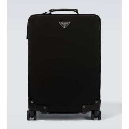 프라다 남성 여행가방 Re Nylon Small carry on suitcase P00657022