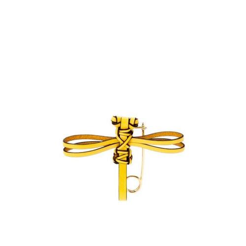 로에베 여성 키링 가죽소품 Dragonfly pin charm in calfskin&amp;metal Yellow C621232X88