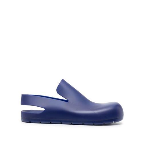보테가베네타 남성 샌들 슬리퍼 Blue Puddle sling back rubber sandals 17922183_658767V00P03227