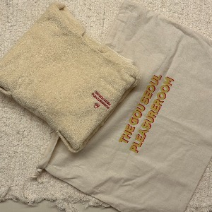 hood beach towel (+pouch)