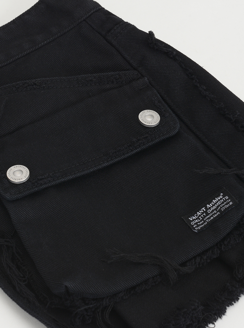スカート VACANT Archive : 24FW / AARON LAYERED POCKET BELT (BLACK) RESTOCK) AARON LAYERED POCKET BELT BLACK - vacantarchive