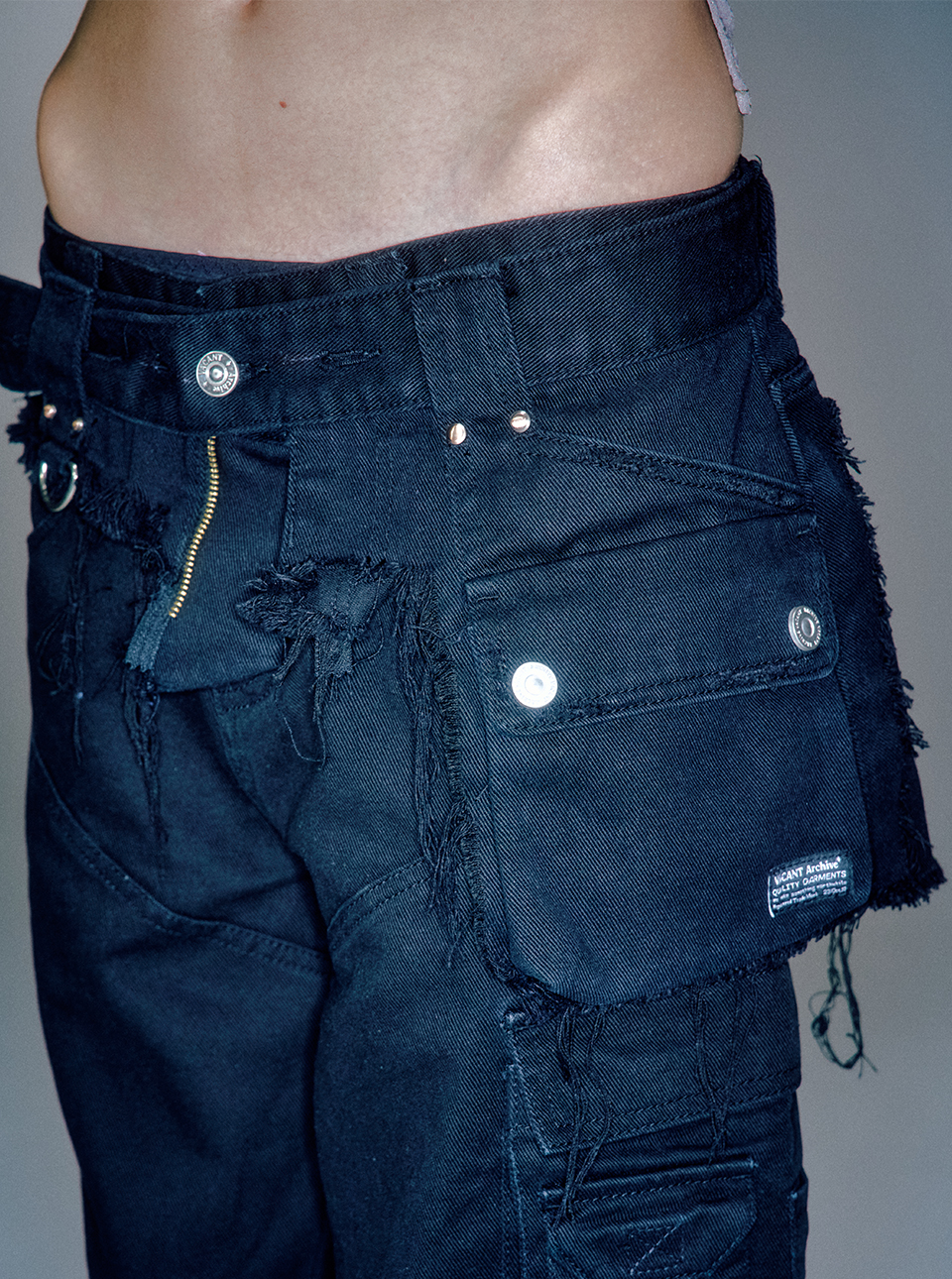 スカート VACANT Archive : 24FW / AARON LAYERED POCKET BELT (BLACK) RESTOCK) AARON LAYERED POCKET BELT BLACK - vacantarchive