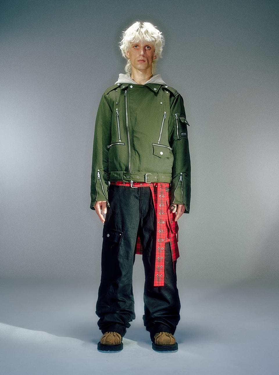 RESTOCK) MEN WAYEN MILITARY CARGO PANTS BLACK - vacantarchive