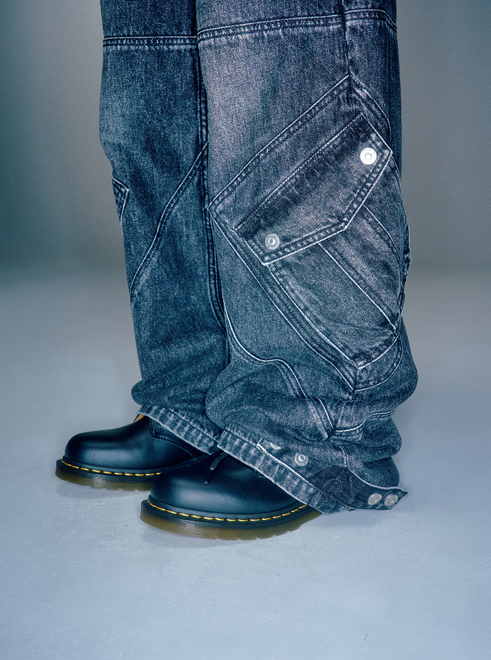 デニム・ジーパン VACANT Archive : 24FW / WOMEN SCOPPER X-POCKET CARGO DENIM デニム・ジーパン VACANT Archive : 24FW / WOMEN SCOPPER X