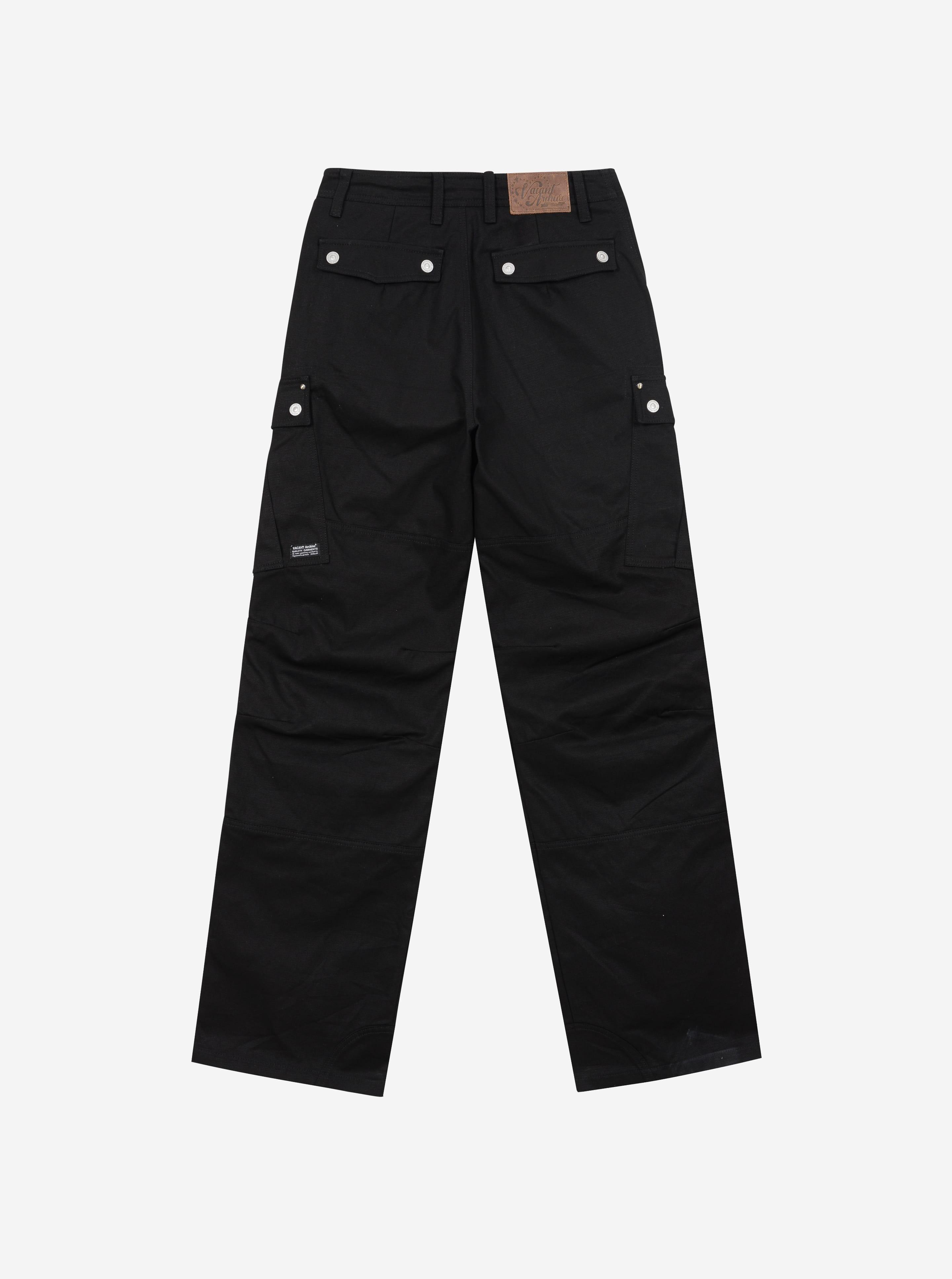 RESTOCK) MEN WAYEN MILITARY CARGO PANTS BLACK - vacantarchive
