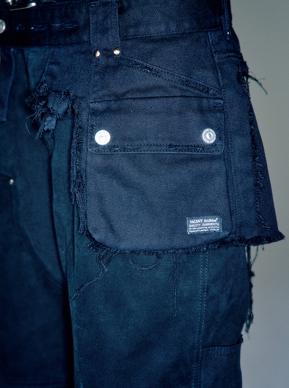 スカート VACANT Archive : 24FW / AARON LAYERED POCKET BELT (BLACK) RESTOCK) AARON LAYERED POCKET BELT BLACK - vacantarchive