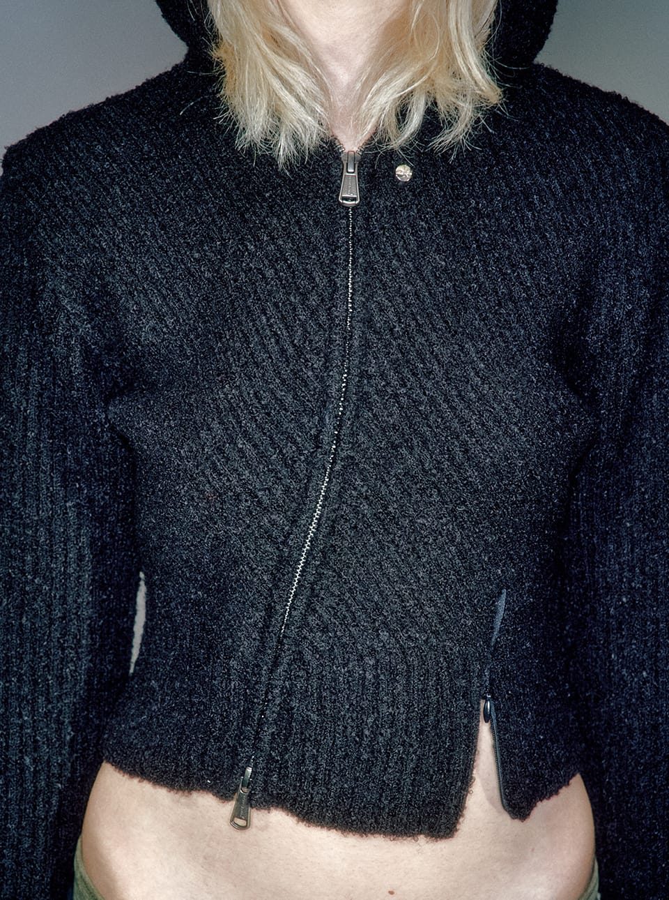 MEN MORO KNITTED HOODIE ZIP-UP RED - vacantarchive