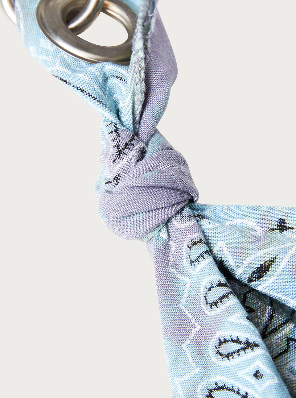 DYED BANDANA KEYRING SKY - vacantarchive