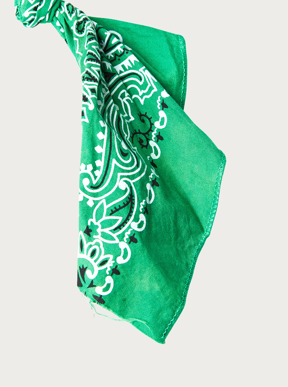 DYED BANDANA KEYRING GREEN - vacantarchive