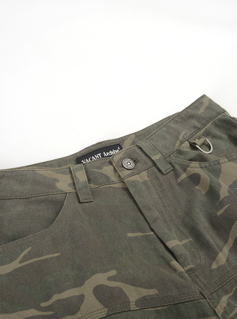 パンツ VACANT Archive : 25SS / MOKSHA BERMUDA PANTS (CAMO) MEN MOKSHA BERMUDA PANTS CAMO - vacantarchive