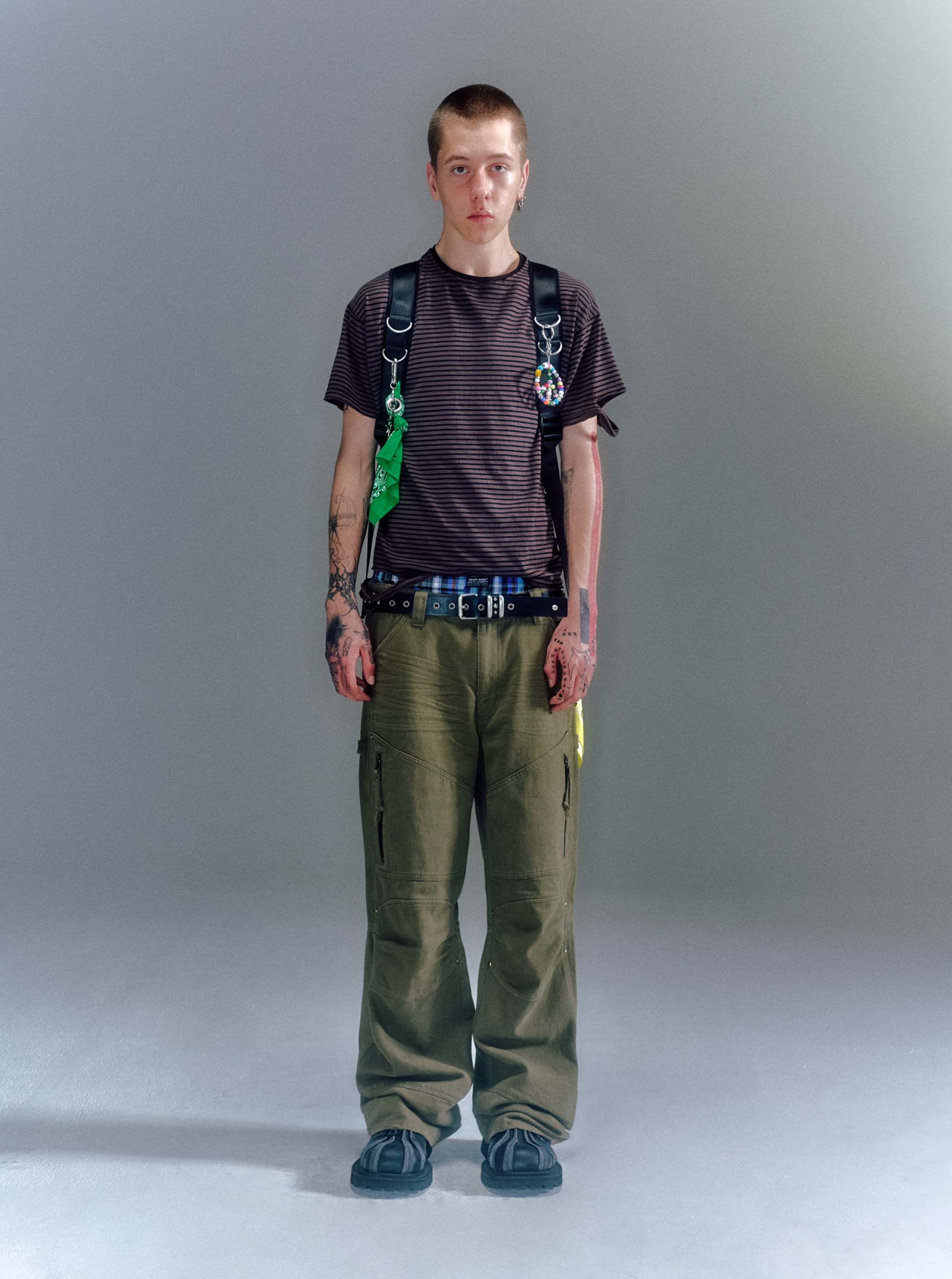 【VACANT ARCHIVE】OVAN DAMEGED STRIPE T-SHIRT MEN OVAN DAMEGED STRIPE T-SHIRT BROWN - vacantarchive