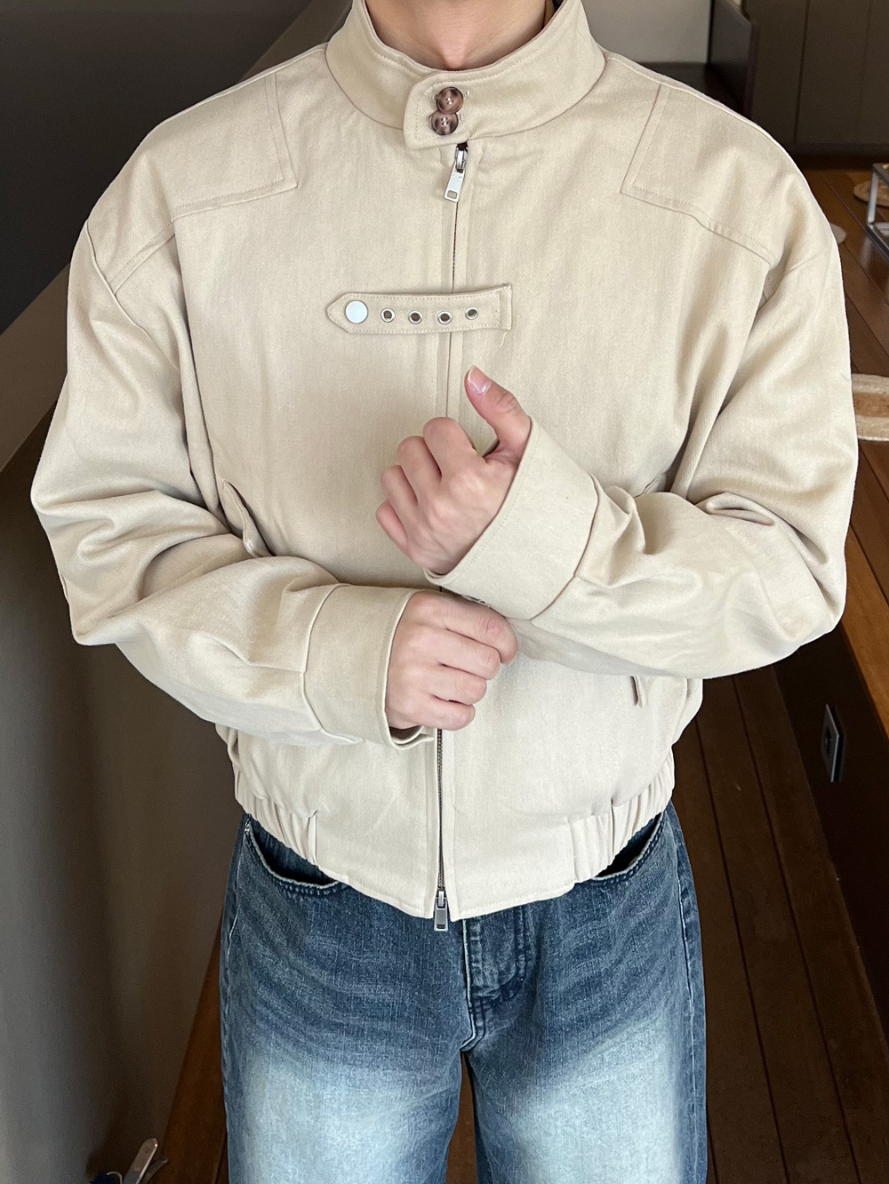 재킷 모델 착용 이미지-S1L38