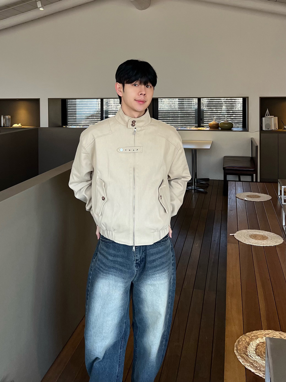 재킷 모델 착용 이미지-S1L39