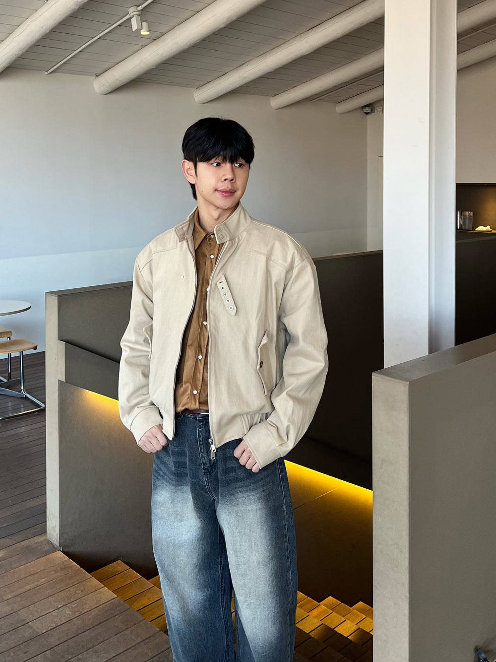 재킷 모델 착용 이미지-S1L44