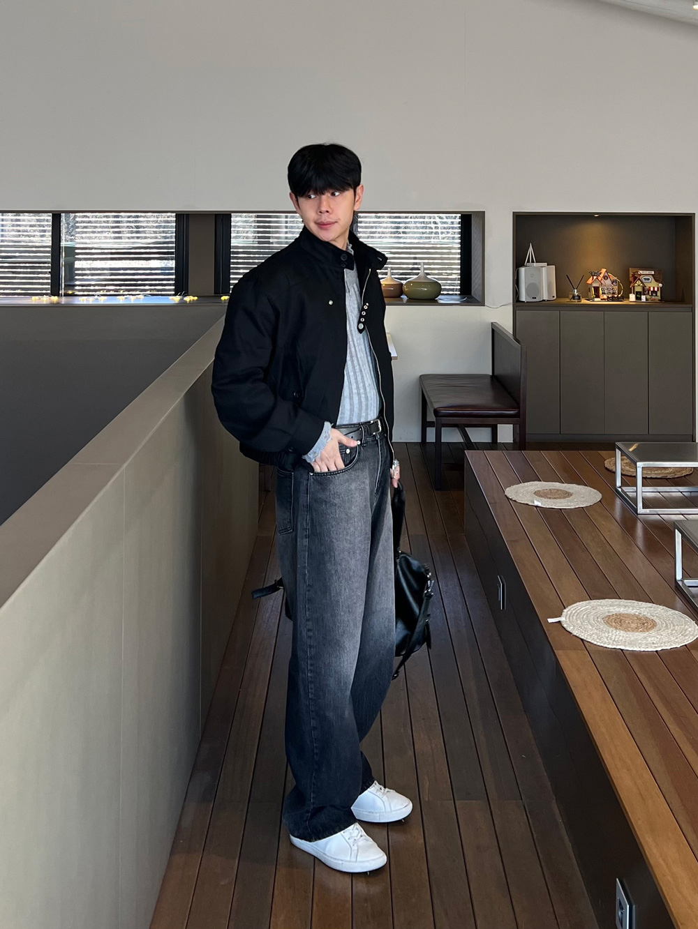 재킷 모델 착용 이미지-S1L15