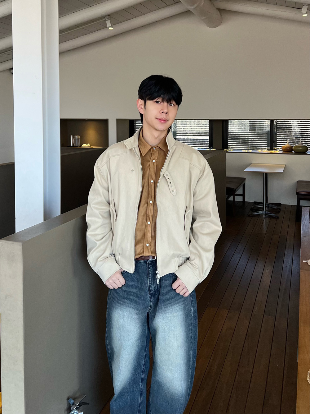 재킷 모델 착용 이미지-S1L45