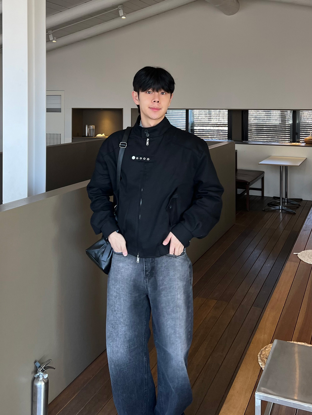 재킷 모델 착용 이미지-S1L13