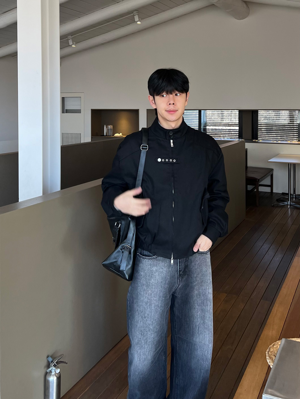 재킷 모델 착용 이미지-S1L25