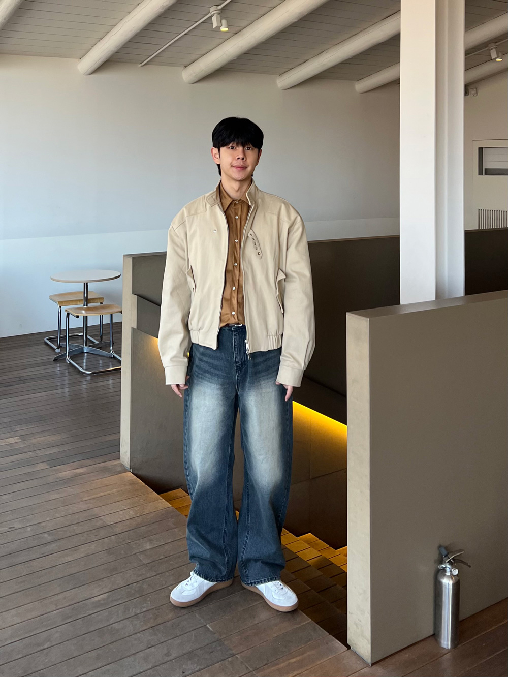 재킷 모델 착용 이미지-S1L41