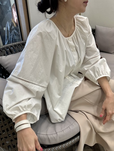 (예쁜루즈핏) 피엘 투웨이 블라우스(블랙 아이보리)