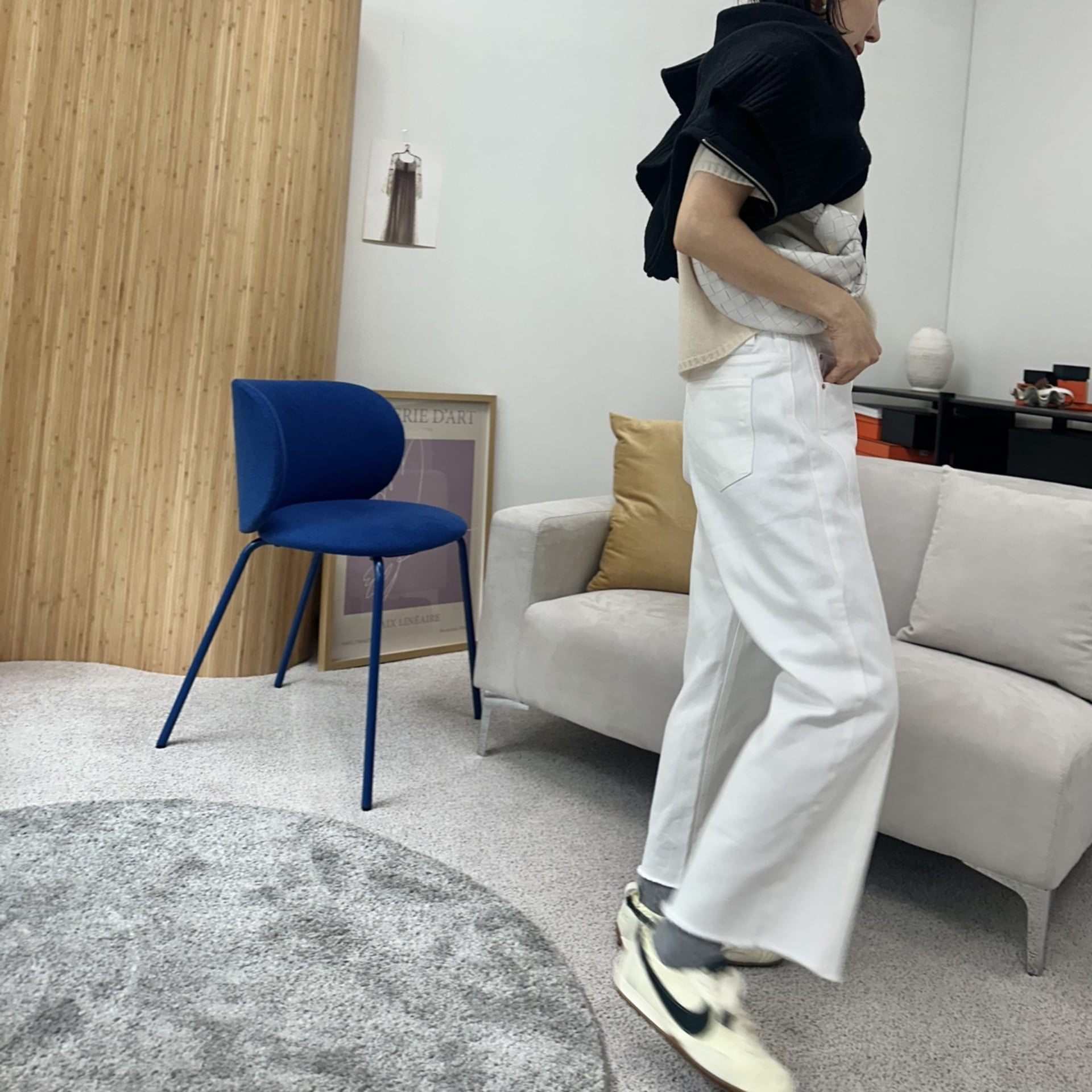 (뒷밴딩) 절개 컷팅 화이트 팬츠