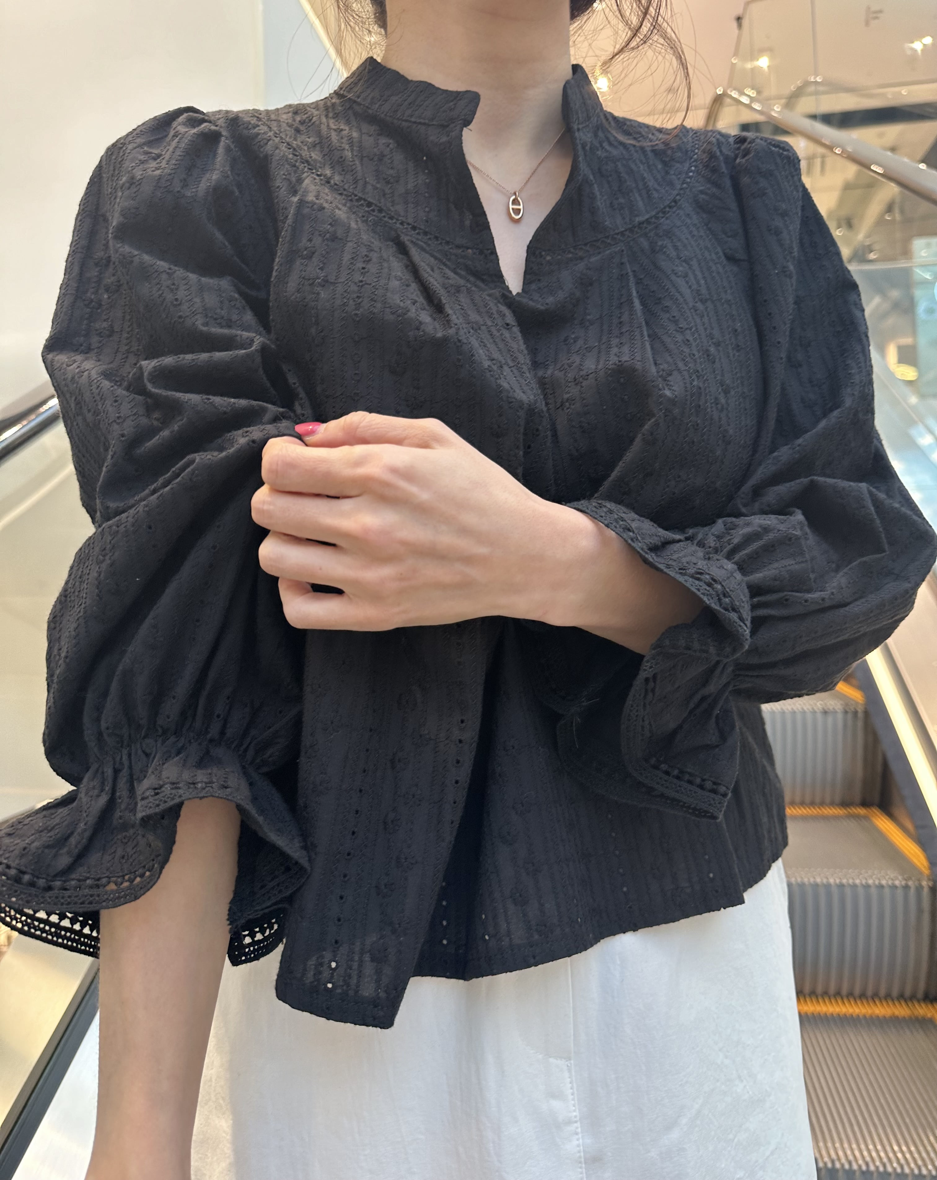 (아이보리 당일) 글램 자수 레이스 블리우스