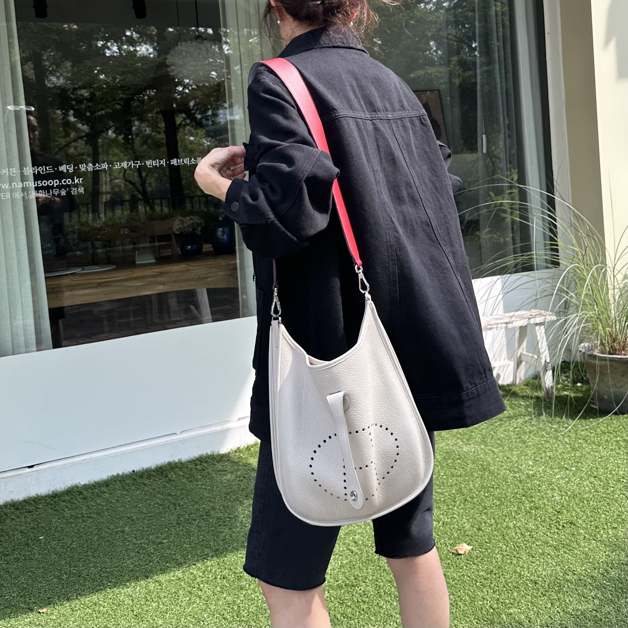 (재진행 소프트한 데님) 리안 블랙 데님 자켓