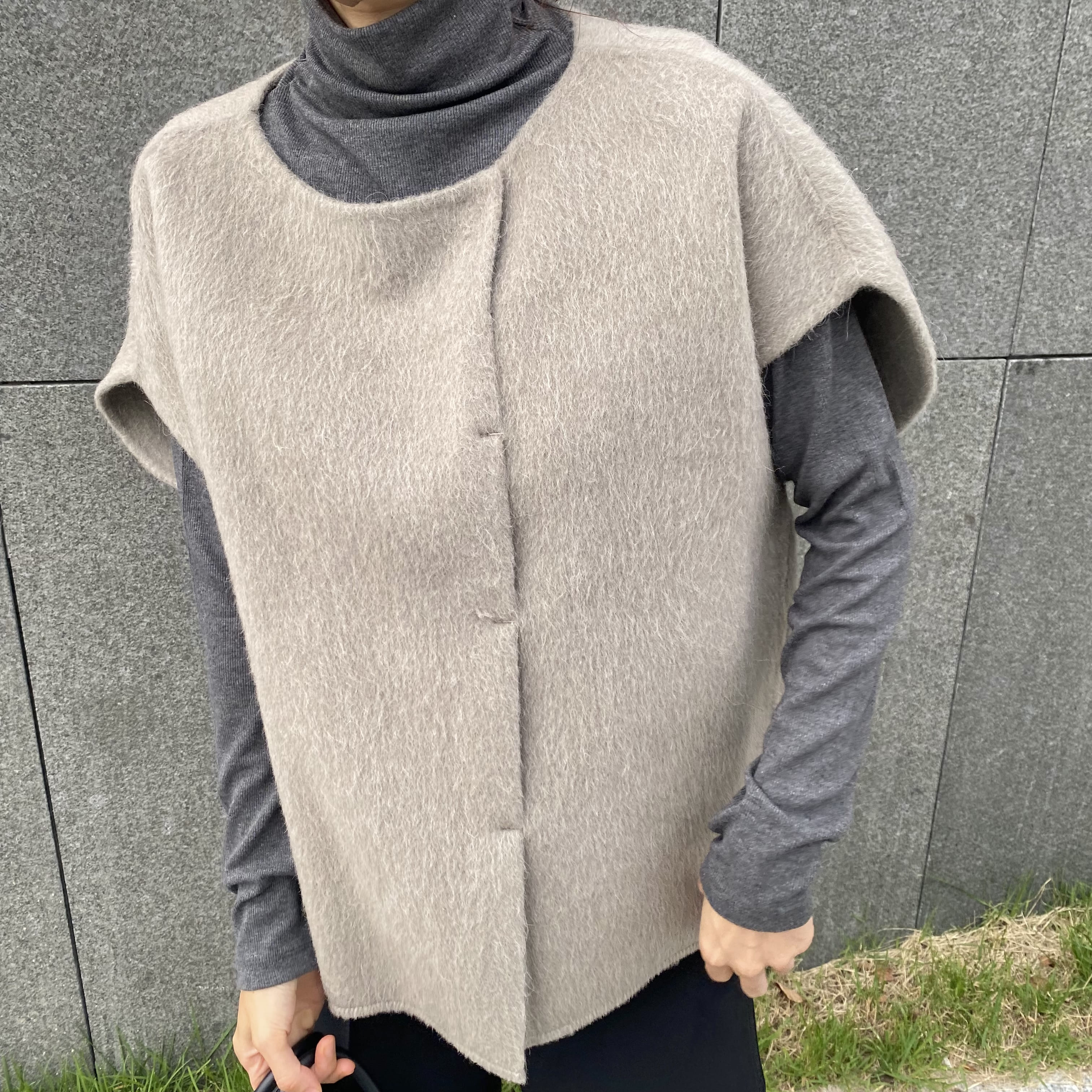(당일 강추) 에르 알파카 케이프 베스트(코코아)