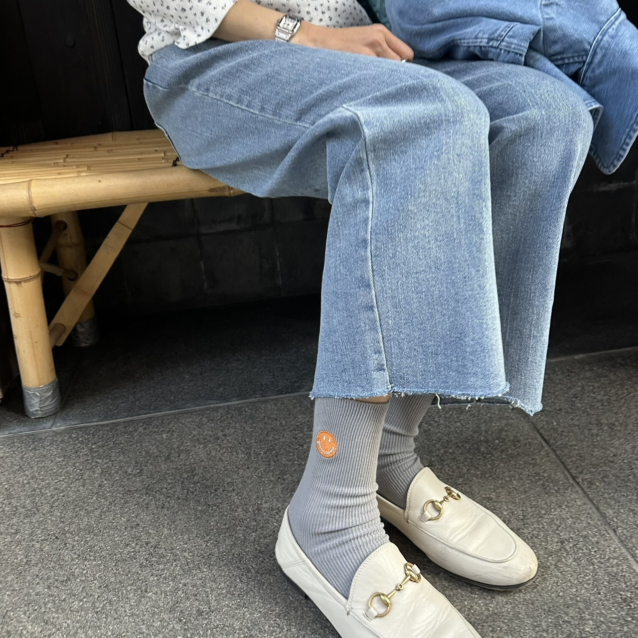 (라지당일)델 뒷절개 컷팅 연청 데님(전체속밴딩)