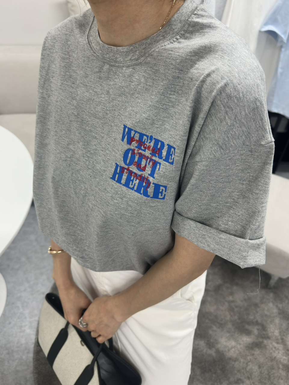 박시 레터링 자수 티셔츠(4컬러)