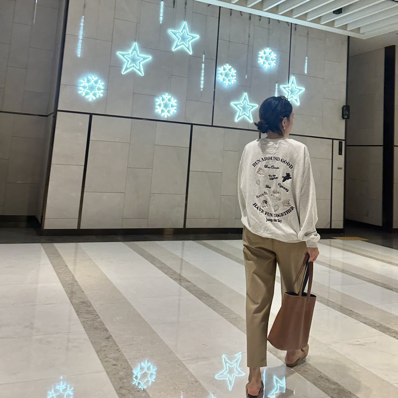 (남여공용) 펫 자수 박시 맨투맨