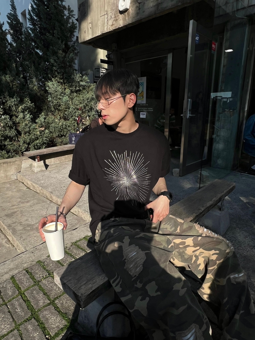 반팔 티셔츠 모델 착용 이미지-S1L25