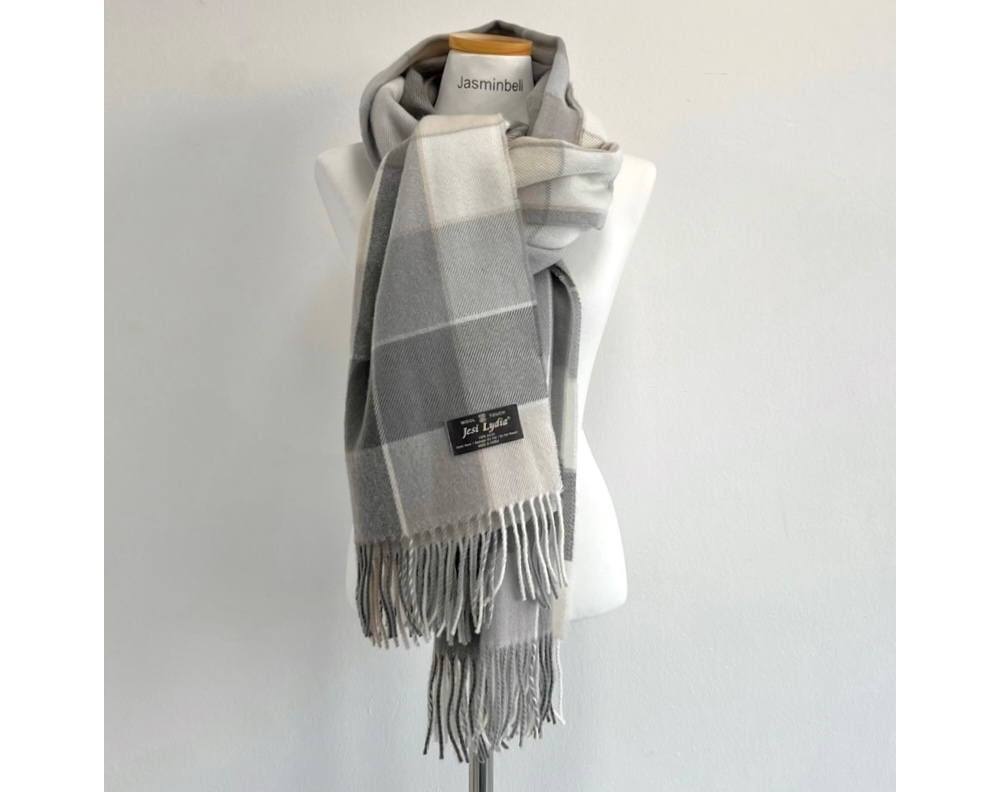 머플러 그레이 색상 이미지-S1L14