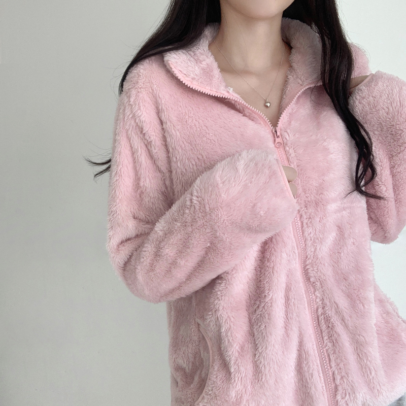 재킷 모델 착용 이미지-S1L7