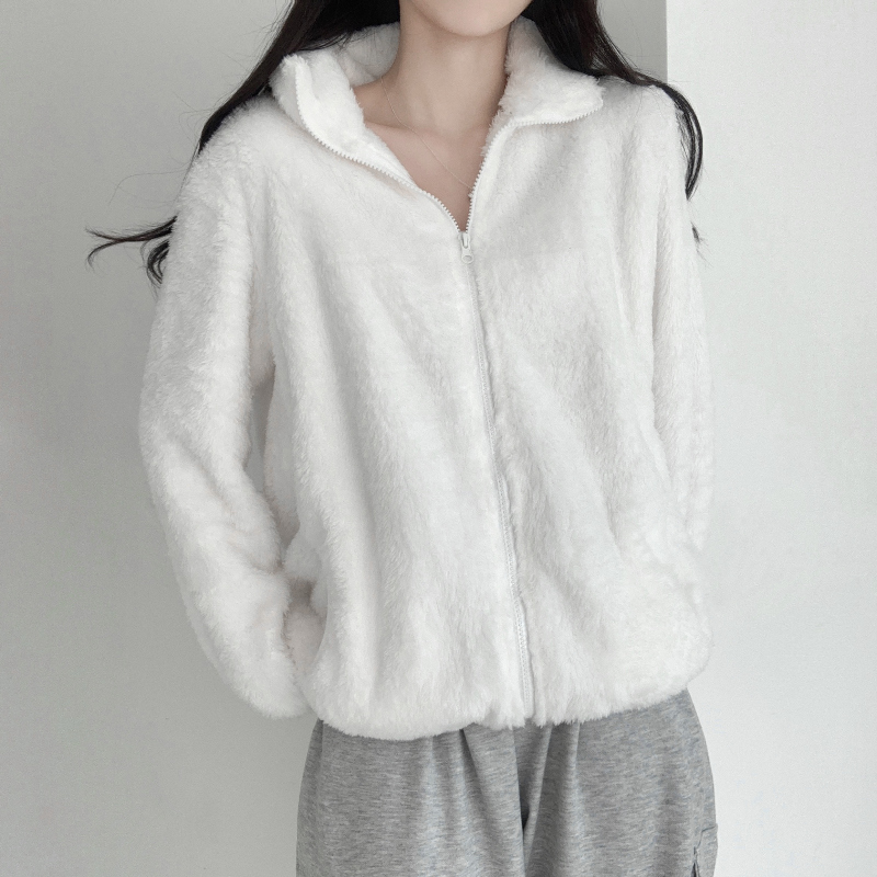 재킷 모델 착용 이미지-S1L6