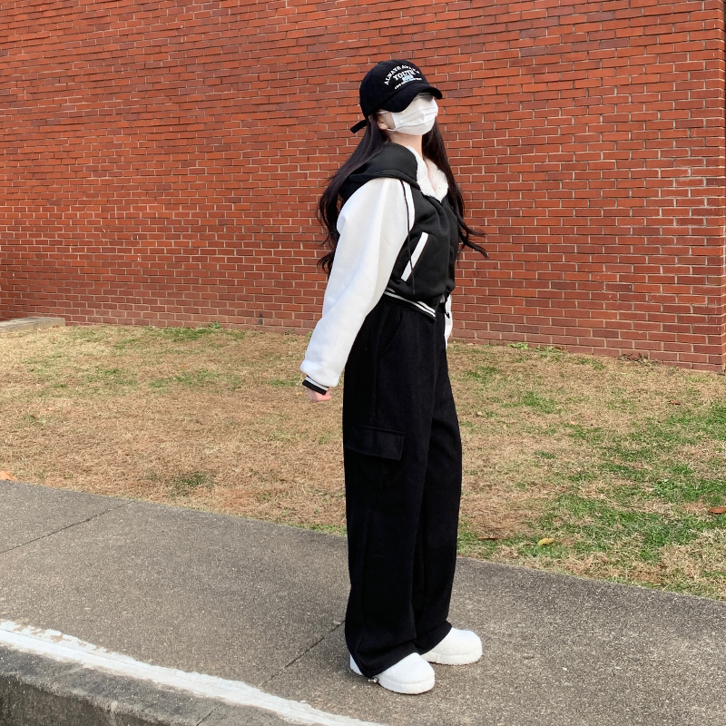 바지 모델 착용 이미지-S1L17