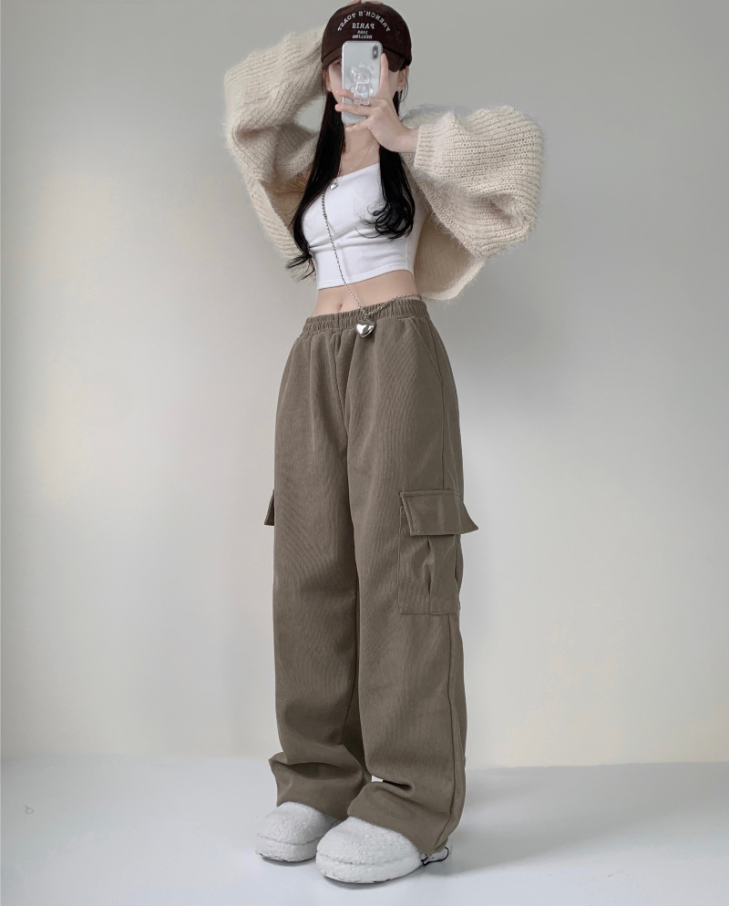 바지 모델 착용 이미지-S5L4