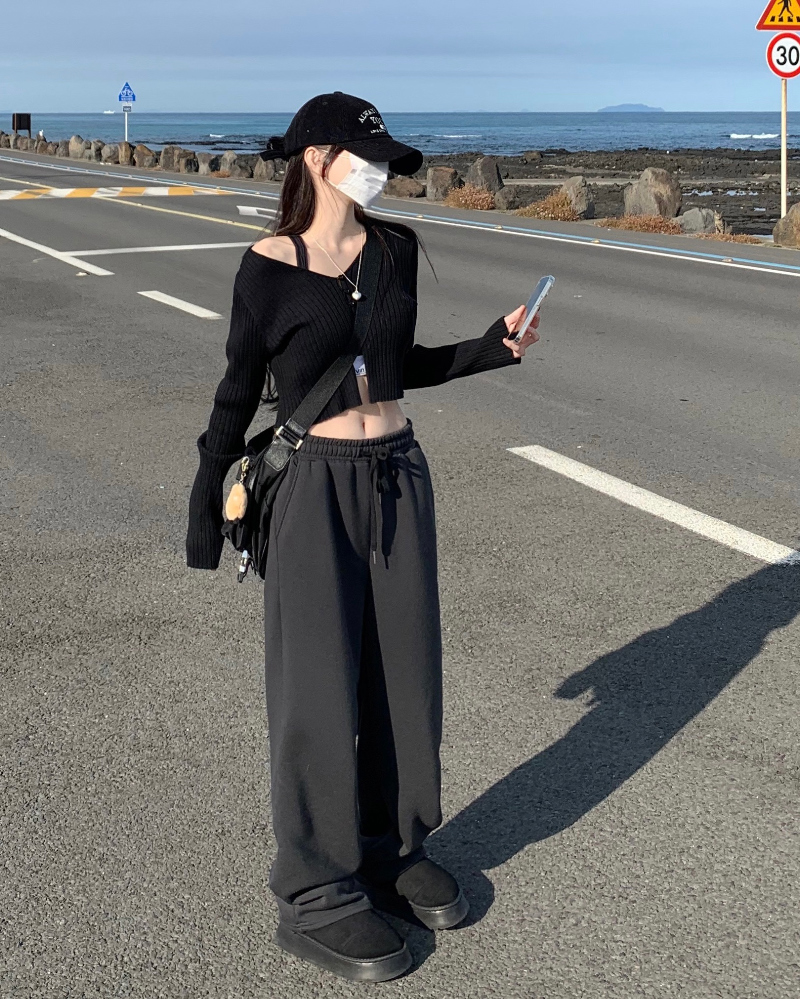 바지 모델 착용 이미지-S2L14