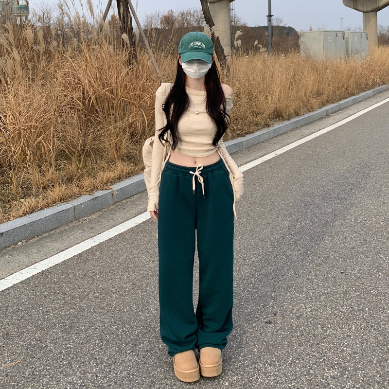 바지 모델 착용 이미지-S2L4