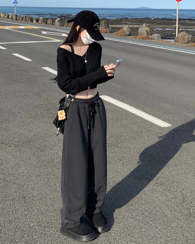 바지 모델 착용 이미지-S2L19