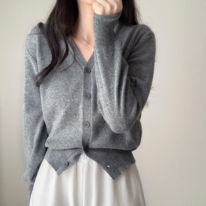 카디건 모델 착용 이미지-S4L6