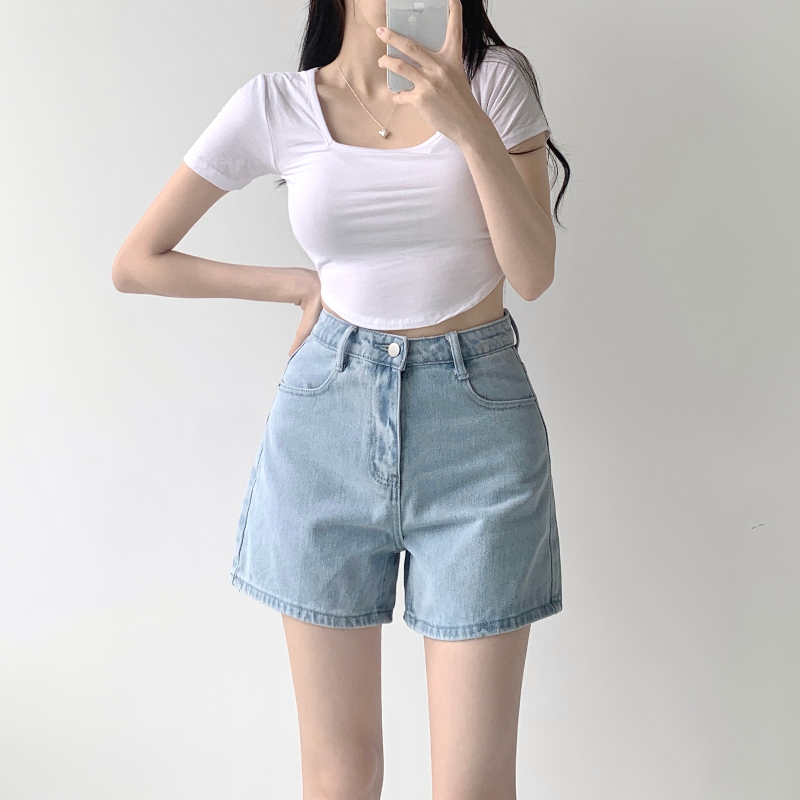 반바지 모델 착용 이미지-S1L18