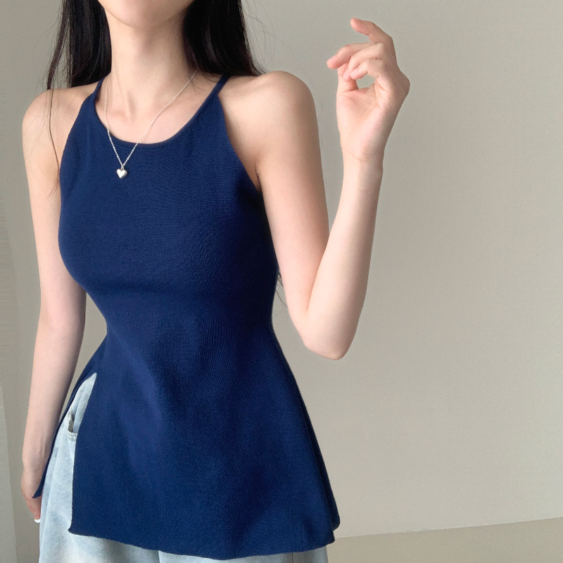 민소매 모델 착용 이미지-S1L4